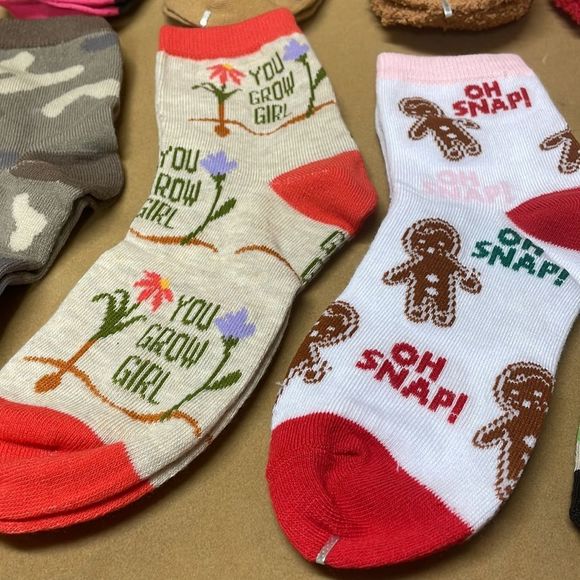 10 pair women socks 9-11 - Picture 6 of 7